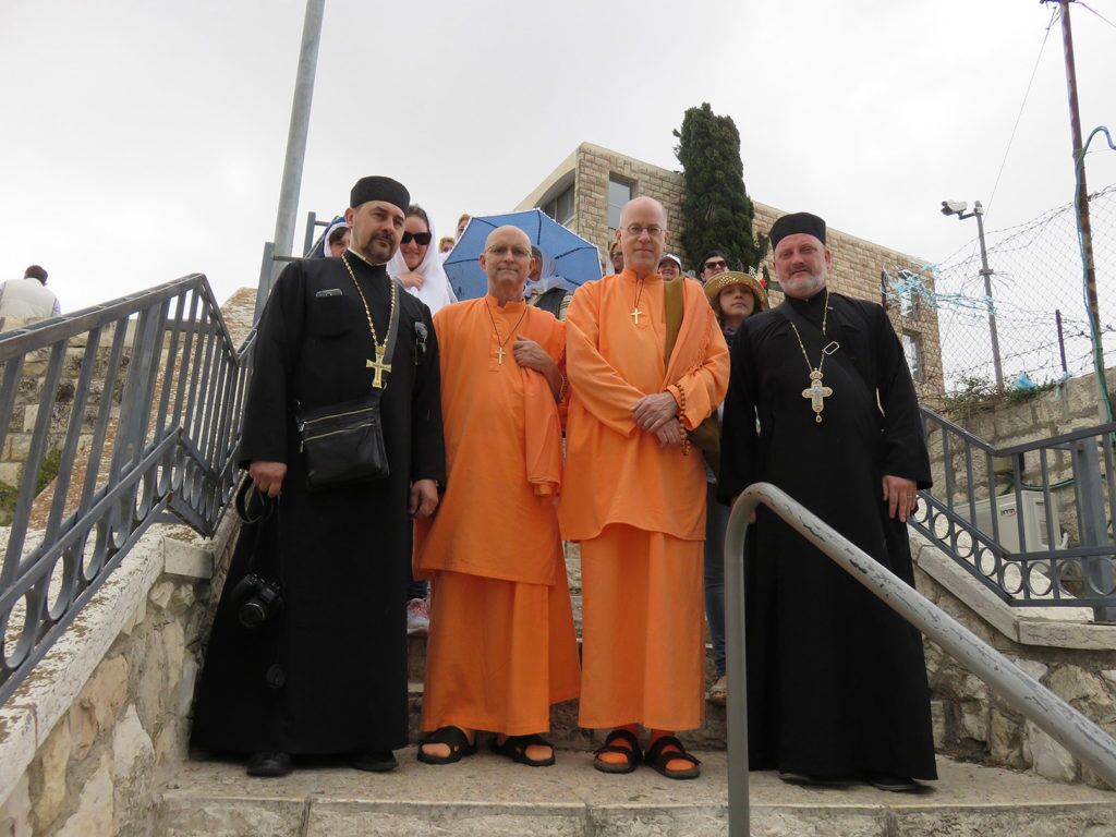 22 Romanian Priests ROMANIAN PILGRIMS
