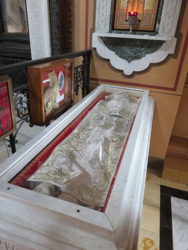 27 St Elizabeth RELICS OF ST ELIZABETH the New Martyr