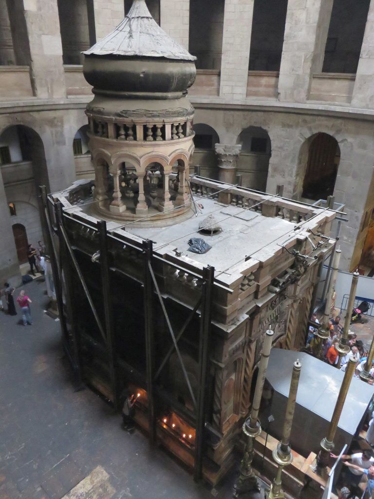 19 Tomb from above THE HOLY SEPULCHRE seen from the balcony above