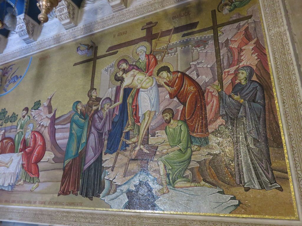 21 Mosaic by stone Mosaic behind the Stone of Anointing
