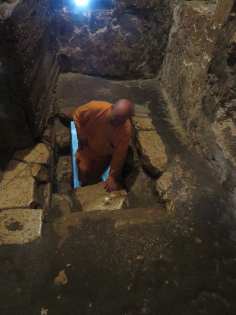 52 Lazarus tomb 2 “SIMEON, COME FORTH!”